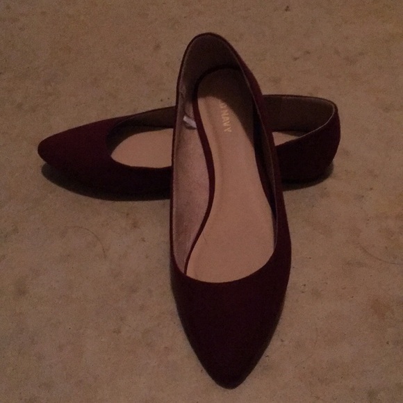 Flats - Picture 3 of 3